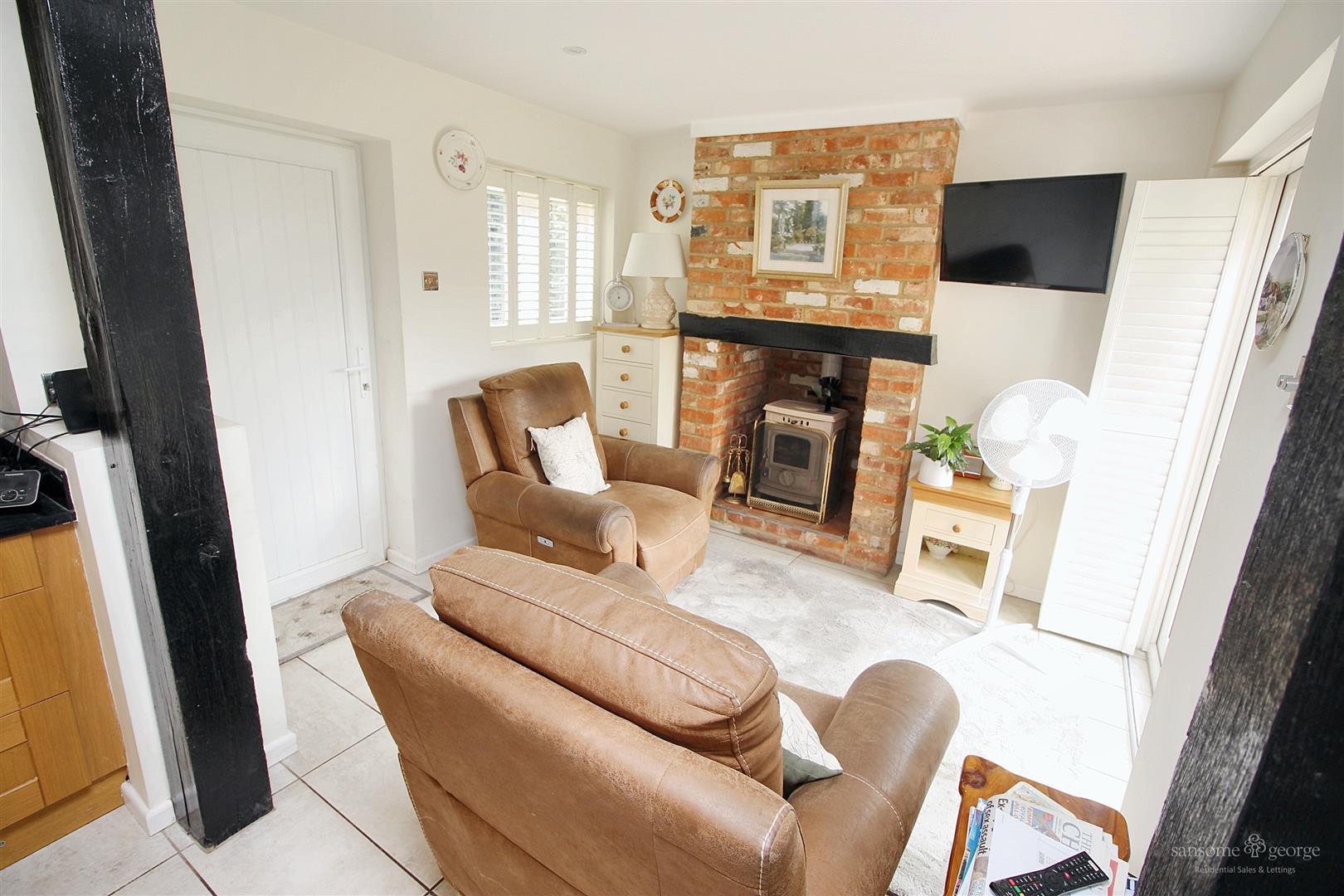 Kentwood Hill, Tilehurst, Reading